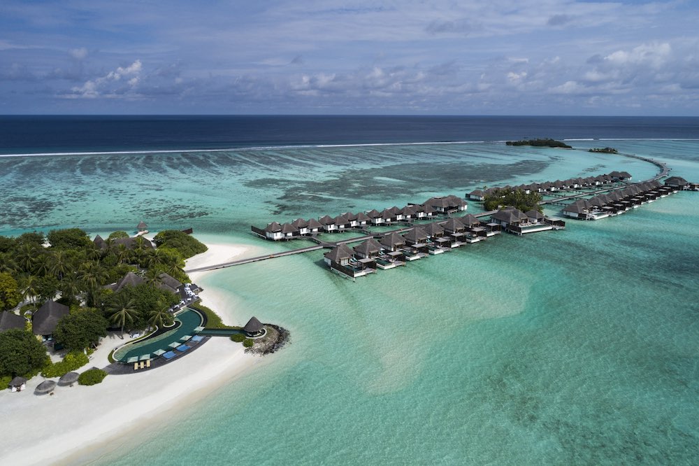 Four Seasons Resort Maldives at Kuda Huraa resort